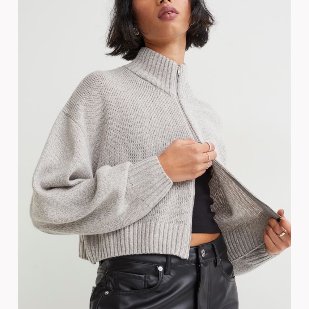 H&M Grey Cropped Sweater Jacket